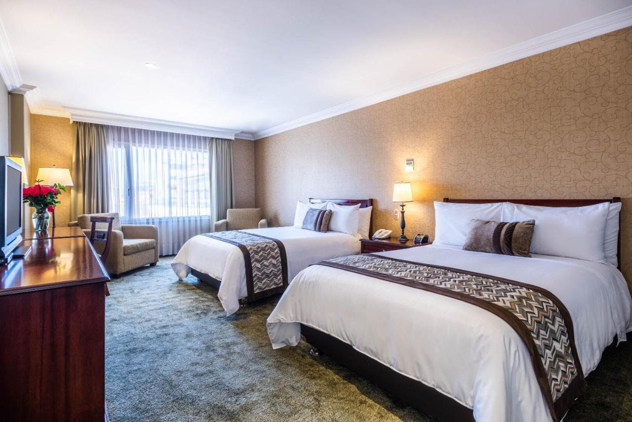 Apartamentos Dann Богота Екстериор снимка